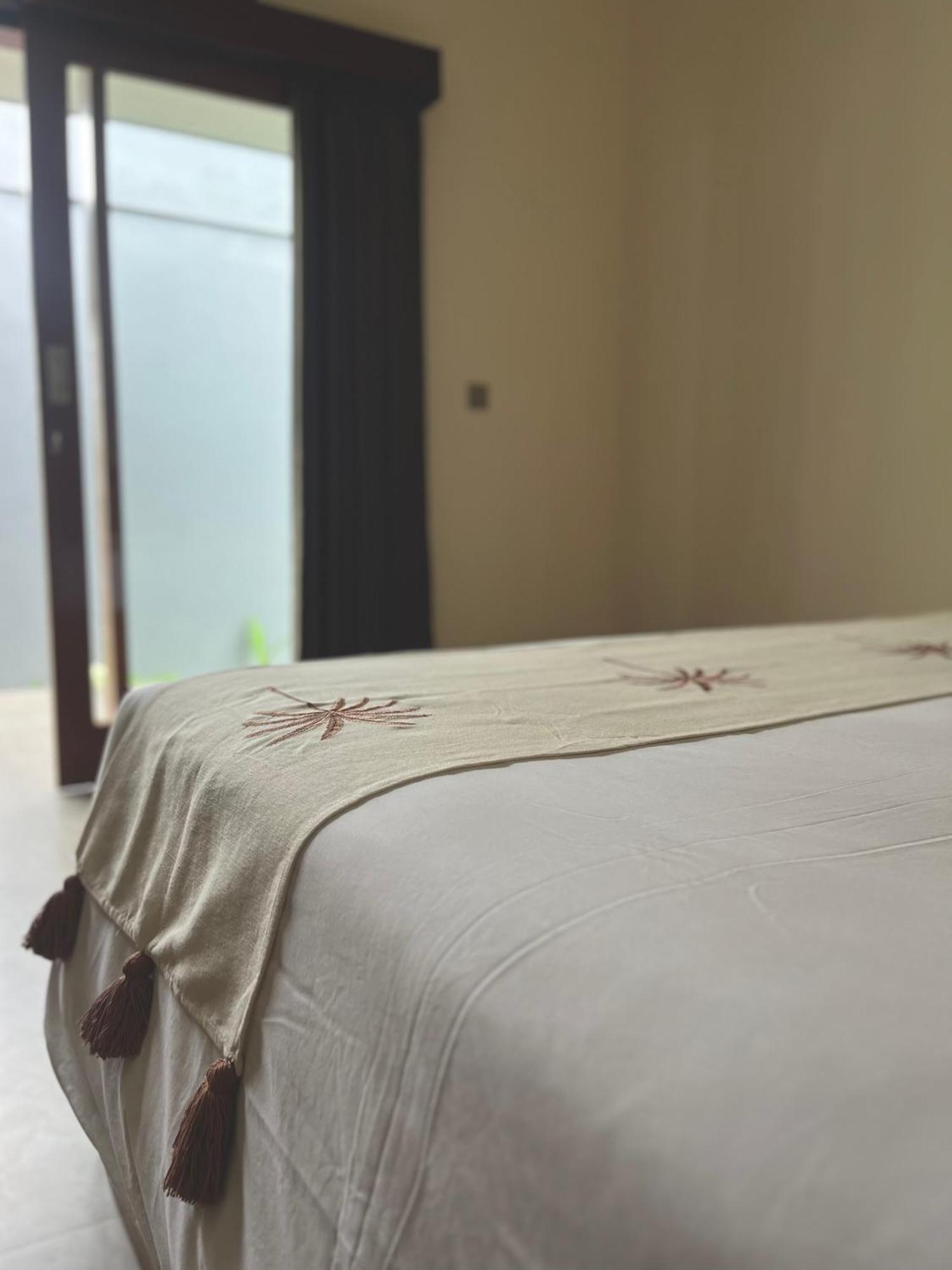 Tropical Almond Villa Uluwatu Esterno foto