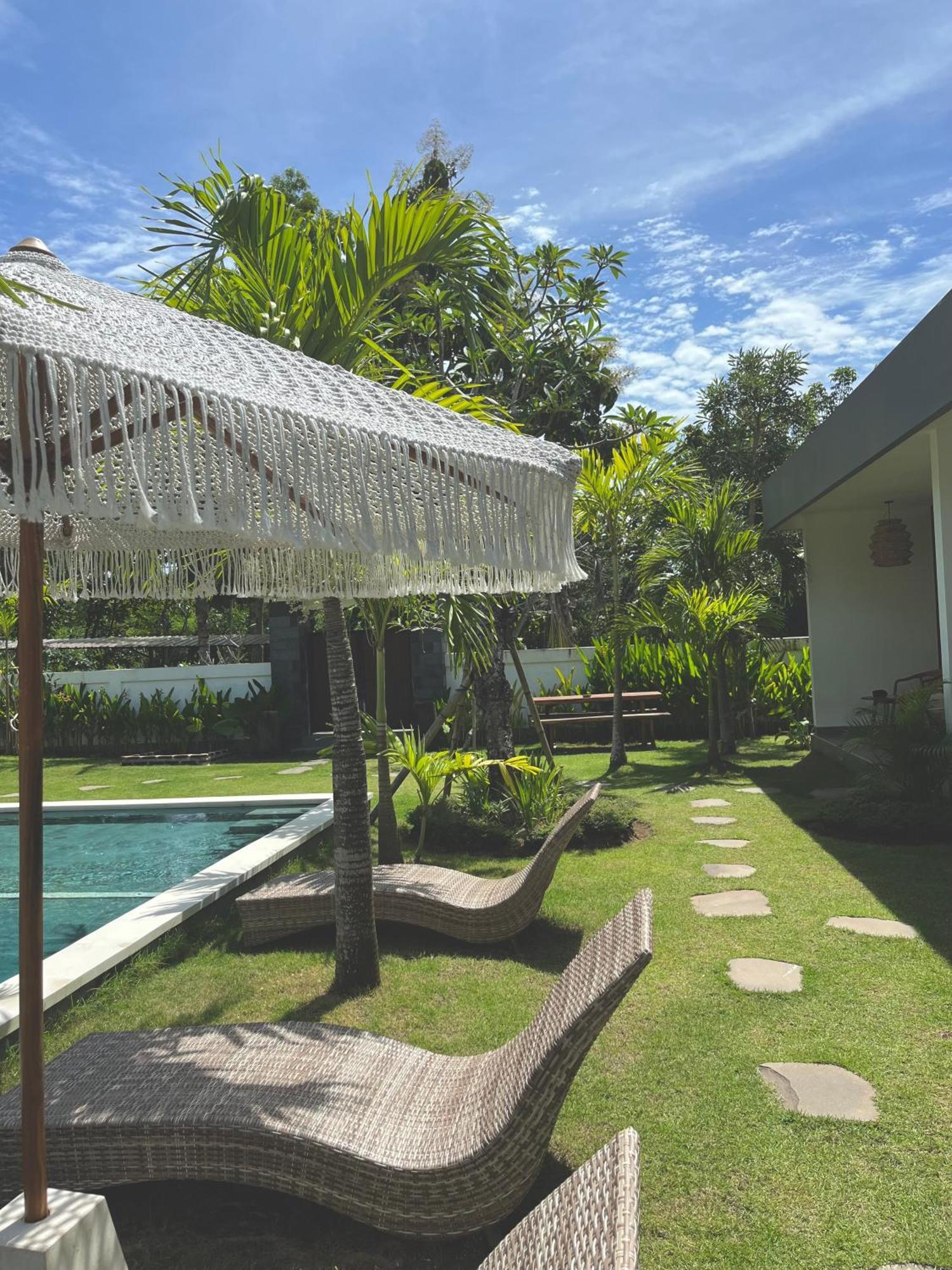 Tropical Almond Villa Uluwatu Esterno foto
